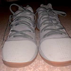 Steph Curry UnderArmour shoes.  Barely worn and  grown out of. Very comfortable